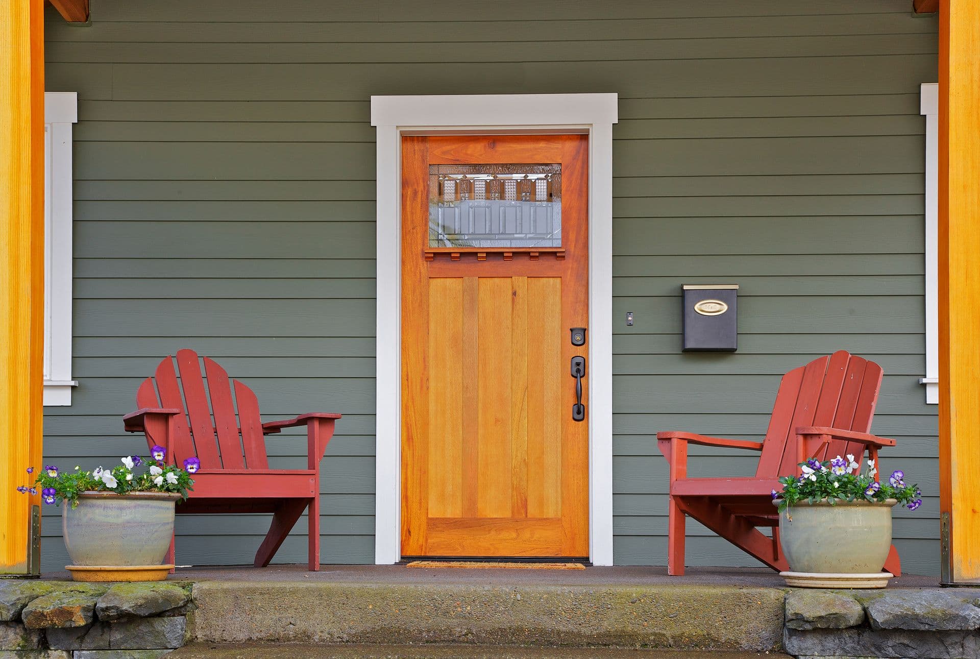 bigstock-New-Craftsman-Home-Front-14226476.jpg